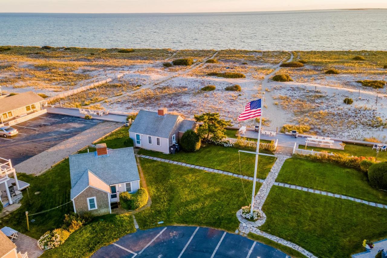 Sandbars Inn - Beachside Cottage North Truro Exterior photo